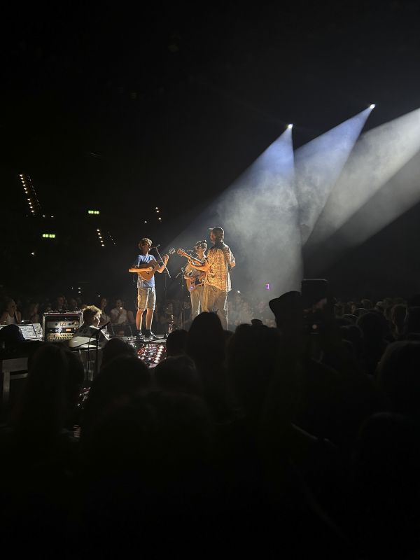 Konzertaufnahme der Band Annenmaykantereit